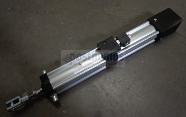 Hydr.cilinder SH281 SXI EVO+Man 044.1006